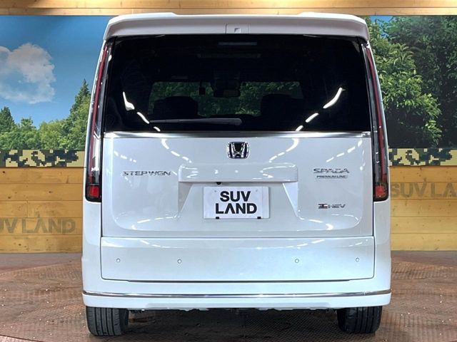 STEPWAGON e:HEV SPADA