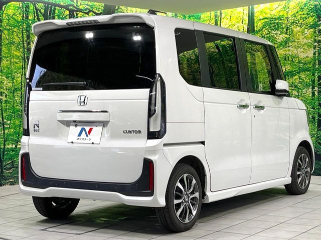 N-BOX CUSTOM