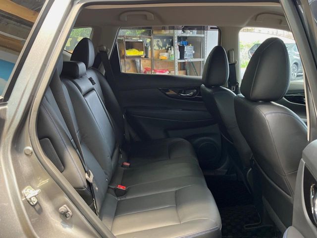 X-TRAIL HYBRID 4WD