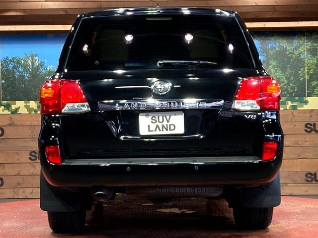 LANDCRUISER wagon