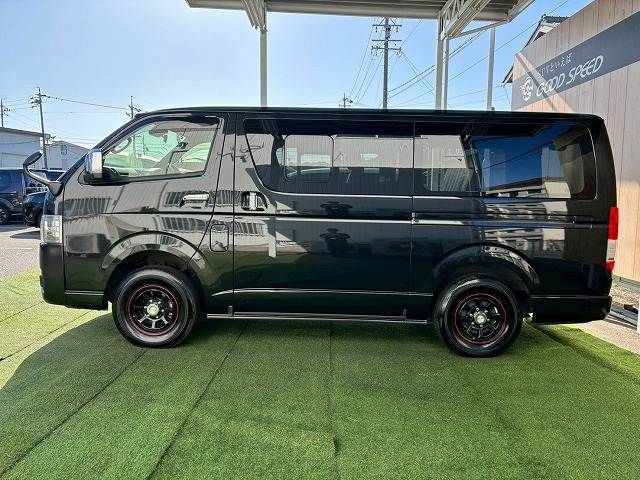 HIACE van 4WD