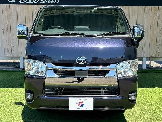 HIACE van 4WD