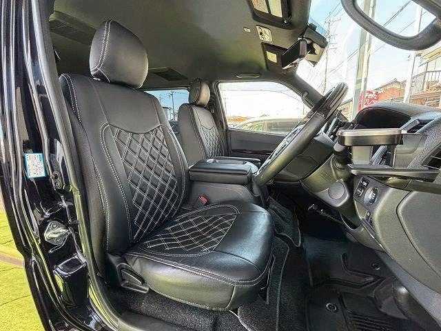 HIACE van 4WD