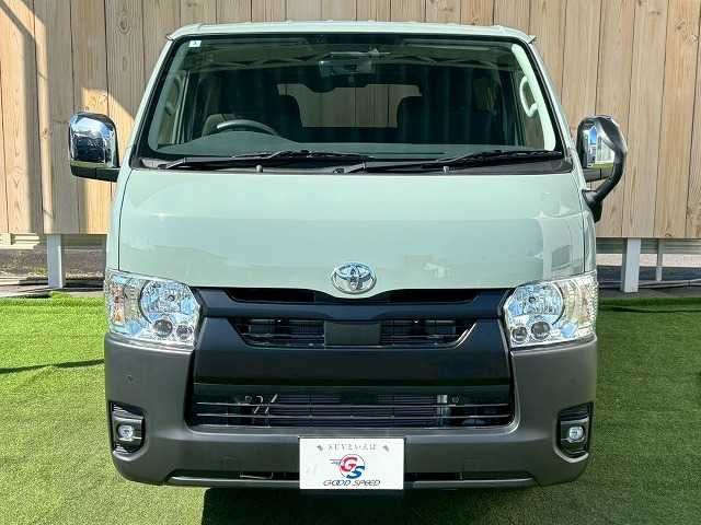 HIACE van 2WD