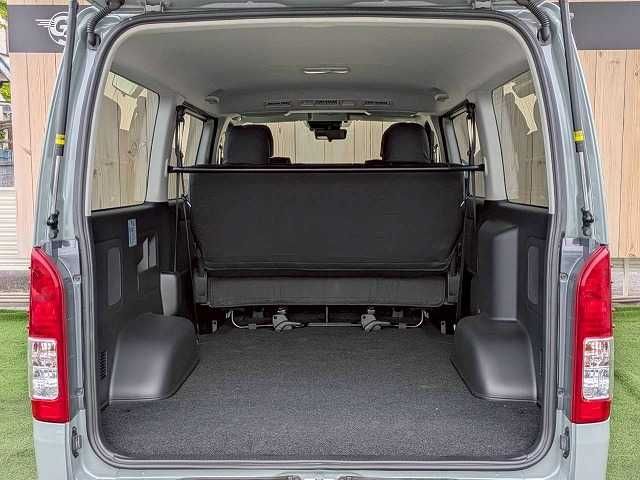 HIACE van 2WD