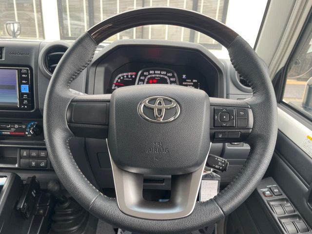 LANDCRUISER 70