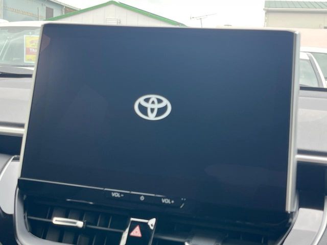 COROLLA CROSS HYBRID