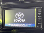 PRIUS 4WD