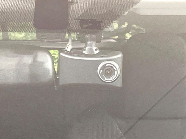 PRIUS 4WD