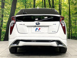 PRIUS 4WD