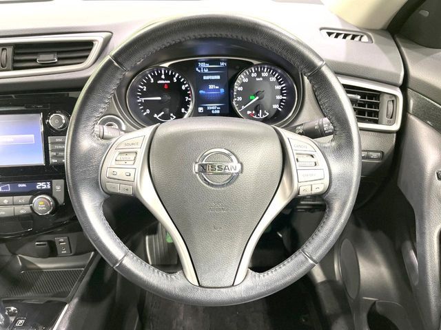 X-TRAIL 2WD
