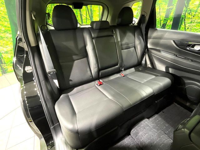 X-TRAIL HYBRID 4WD