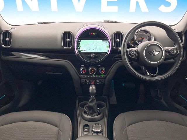 BMW MINI COOPER D CROSSOVER