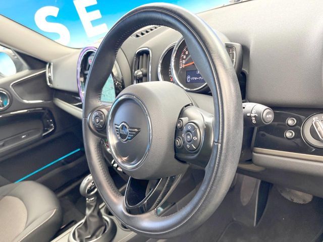 BMW MINI COOPER D CROSSOVER