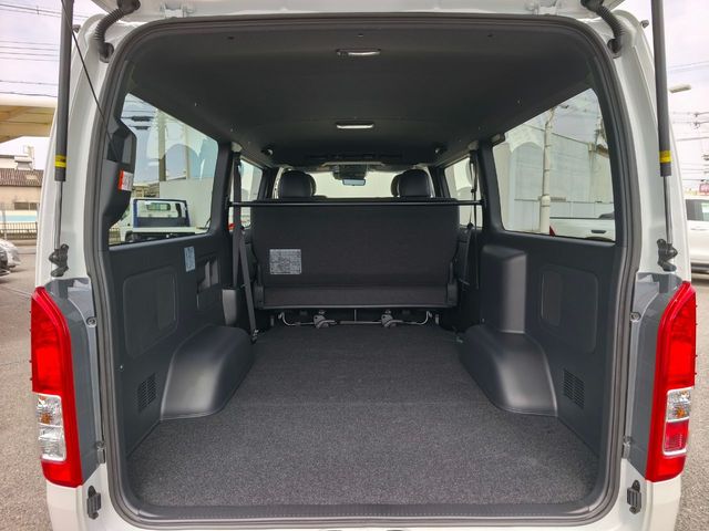 HIACE van 4WD