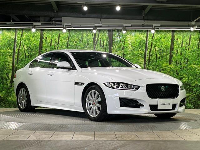 JAGUAR XEseries