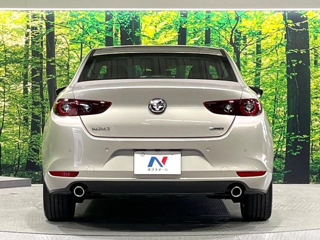 MAZDA3 SEDAN