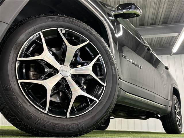 JEEP COMMANDER