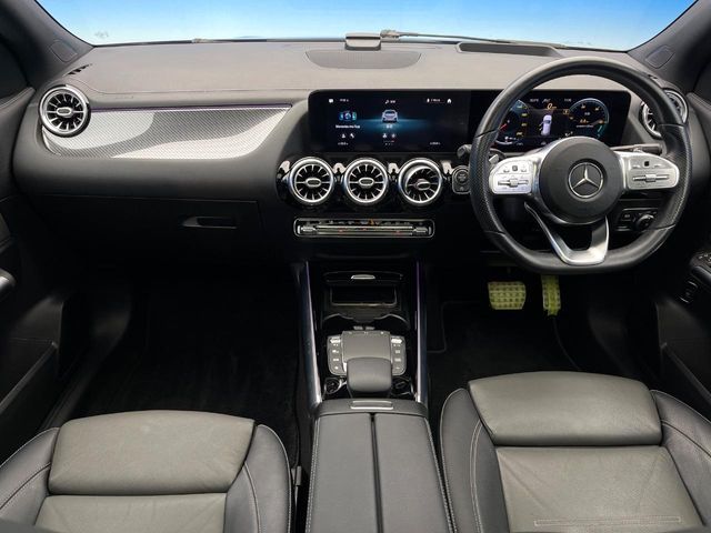 MERCEDES BENZ GLA class