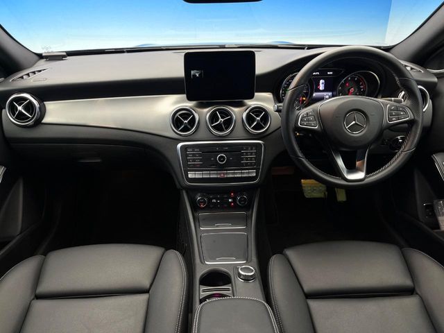 MERCEDES BENZ GLA class