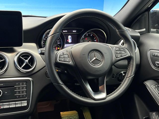 MERCEDES BENZ GLA class