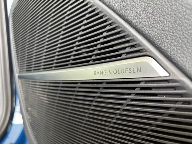 AUDI  Q7