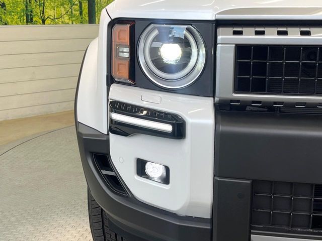 LANDCRUISER 250