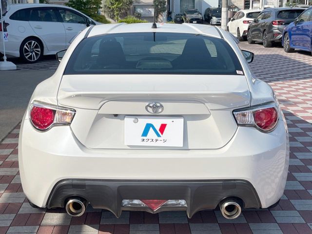 86