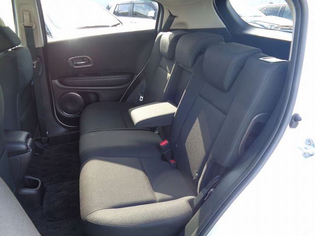 VEZEL HYBRID 4WD