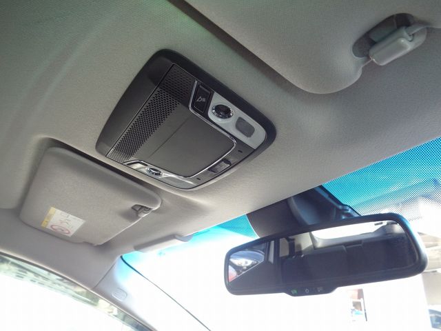 VEZEL HYBRID 4WD