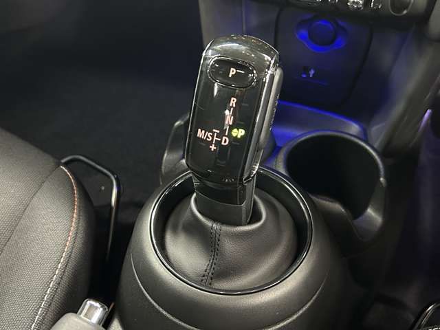 MINI COOPER 5DOOR