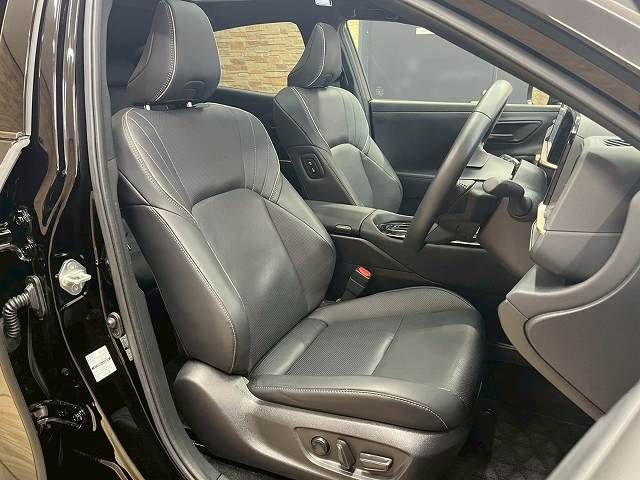 CROWN SPORT