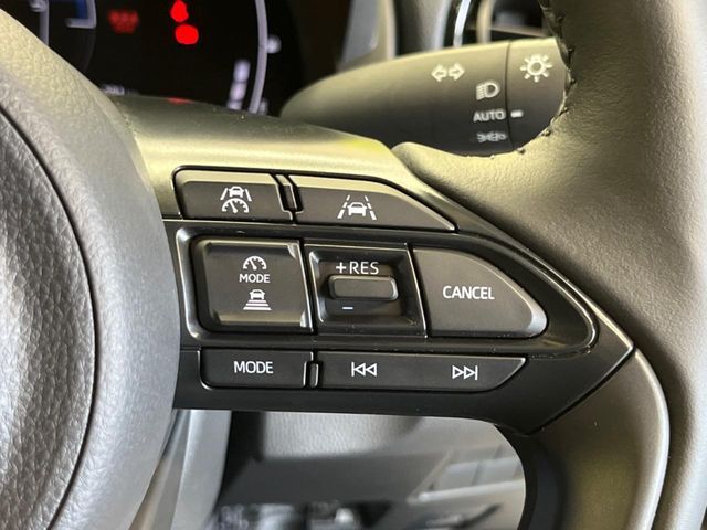 YARIS CROSS HYBRID