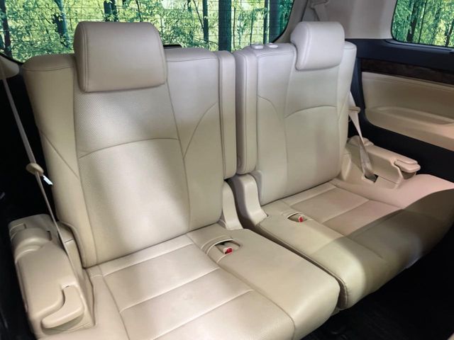 ALPHARD hybrid 4WD