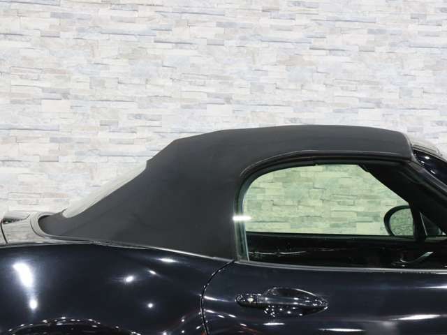ROADSTER