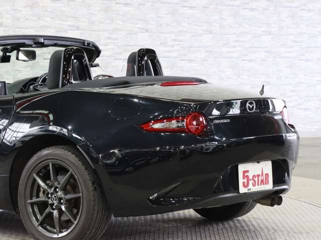ROADSTER