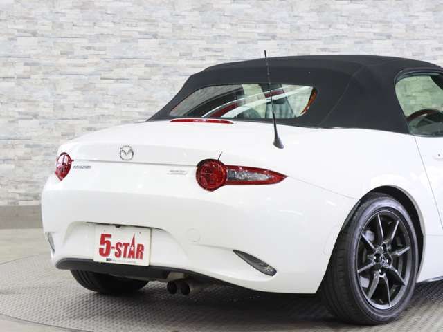 ROADSTER