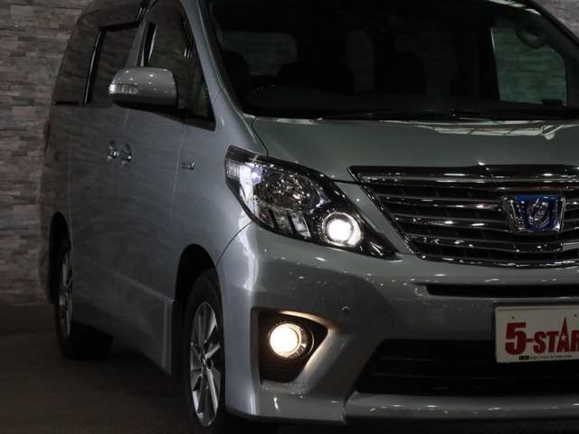 ALPHARD hybrid 4WD