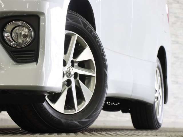ALPHARD hybrid 4WD