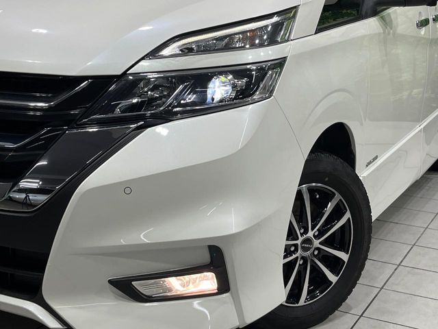 SERENA  S-HYBRID 4WD