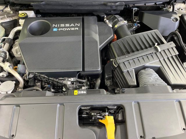 X-TRAIL HYBRID 4WD