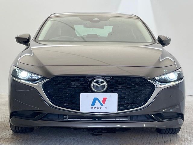 MAZDA3 SEDAN