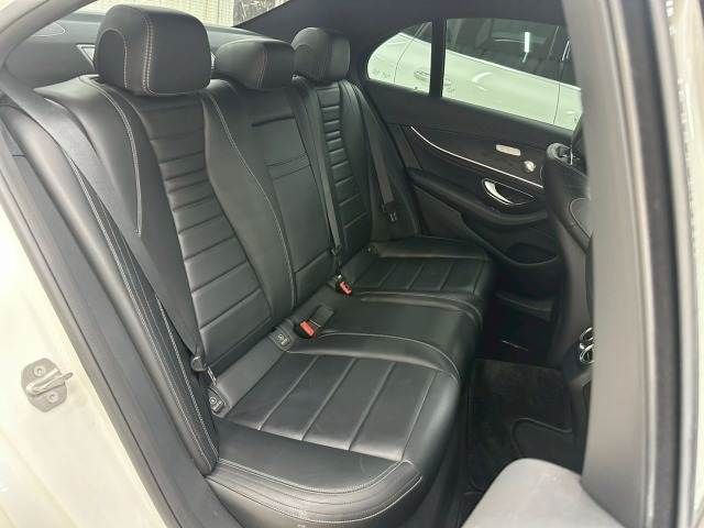 MERCEDES BENZ E class sedan