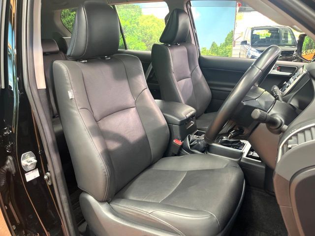 LANDCRUISER PRADO