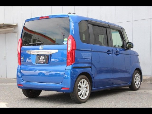 N-BOX