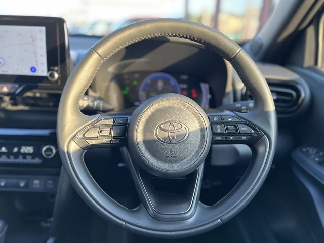 YARIS CROSS HYBRID