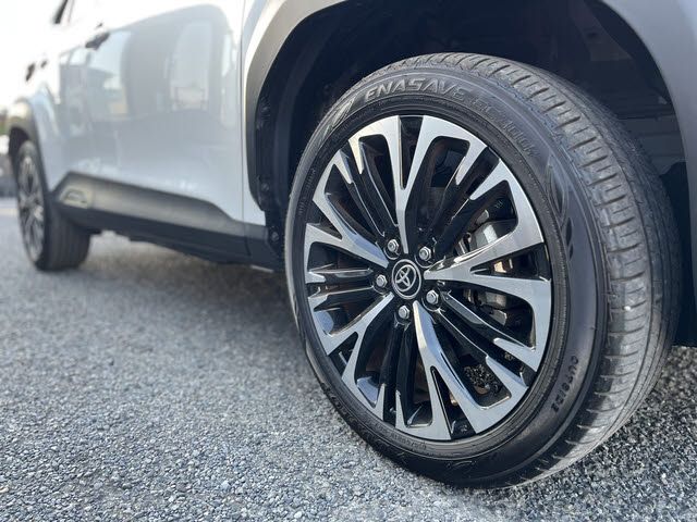 YARIS CROSS HYBRID