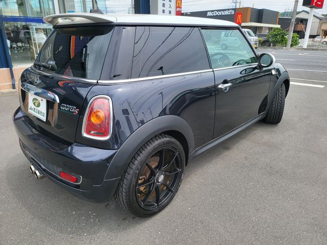 BMW MINI COOPER S