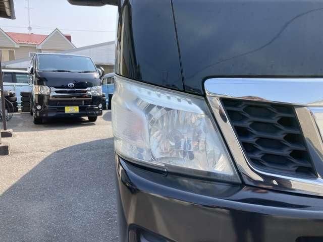 NV350 CARAVAN 4WD