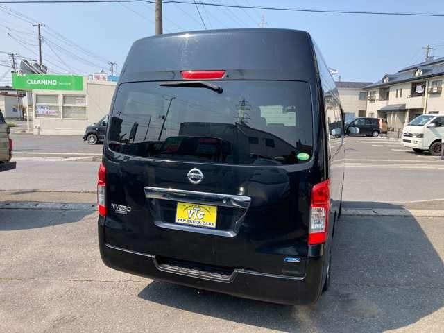 NV350 CARAVAN 4WD